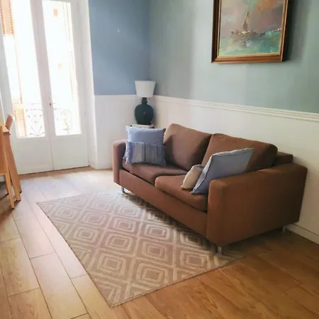 Apartament Carras Plein De Charme Climatise A 3 Min De La Plage,1min Tram